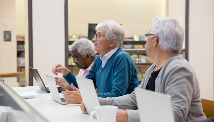 Online Learning Statistics and Market Growth Trends